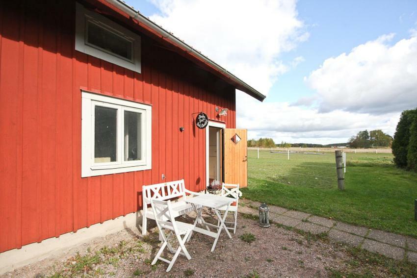 Broby Bed&Breakfast entréplan Nyköping Exterior foto